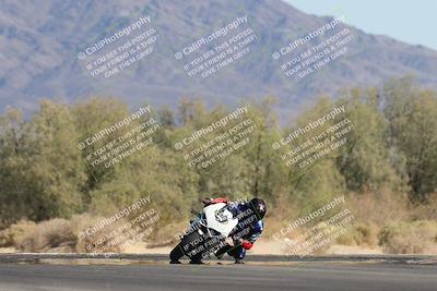 media/Oct-30-2025-Racers Edge (Thu) [[dabbdaf680]]/2-A Group/Session 5 (Turn 7)/